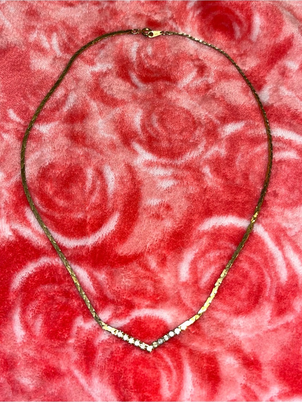 Elegant Gold V-Point Necklace with Sparkling Accent